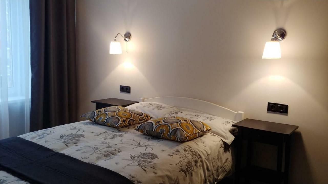Elen White Apartment Rēzekne エクステリア 写真
